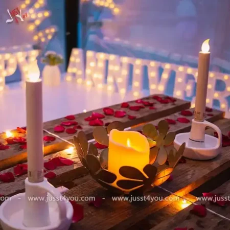 Private Louvre Pyramid Date