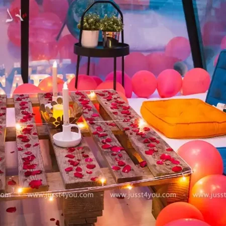 Private Louvre Pyramid Date