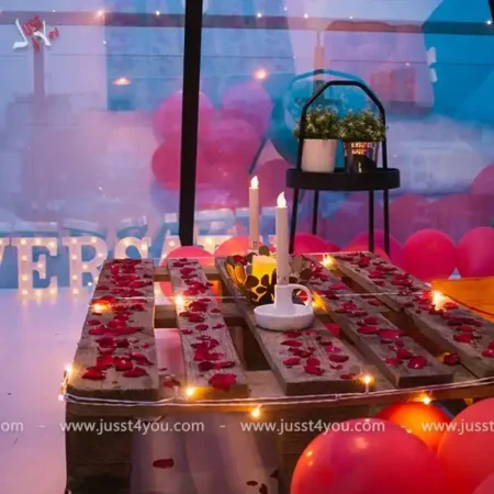 Private Louvre Pyramid Date