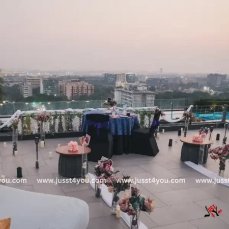 Poolside Candlelight Dinner