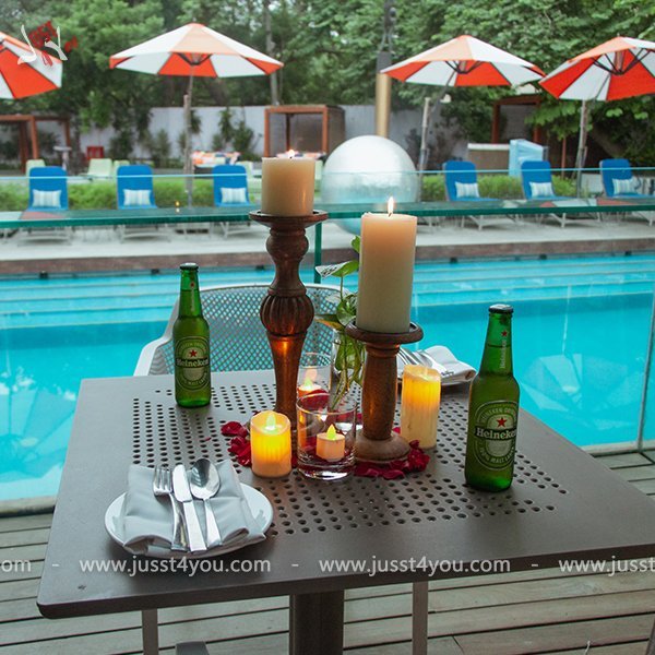 Romantic-dining-by-the-poolside-in-CP-2.jpg