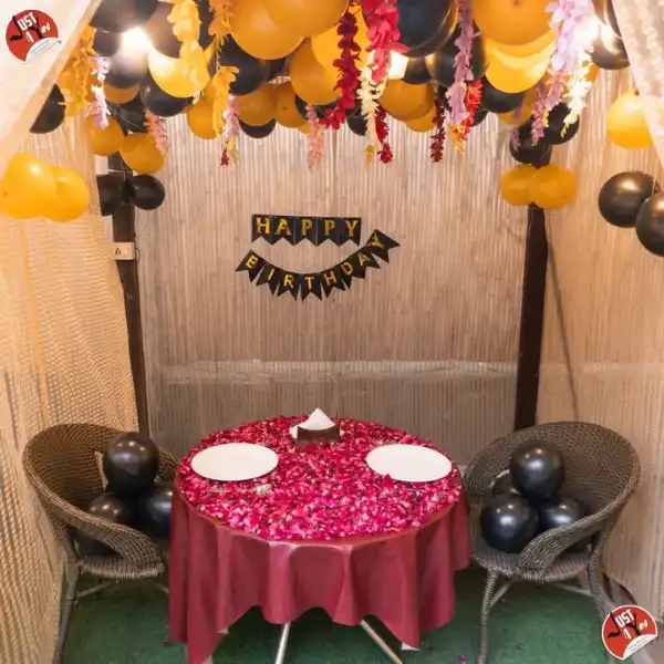 Romantic Canopy Dining for Couples in Delhi