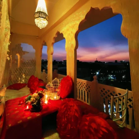 royal-parda-nashin-rooftop-dinner