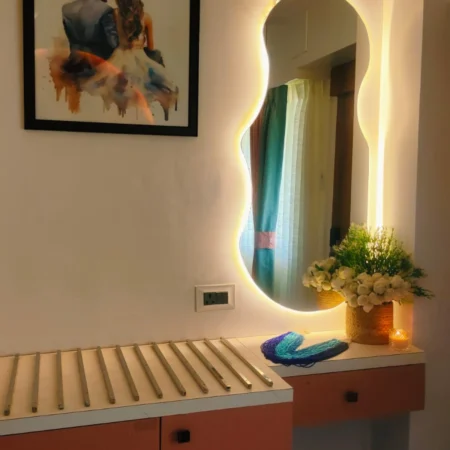 private-plunge-pool-movie-date