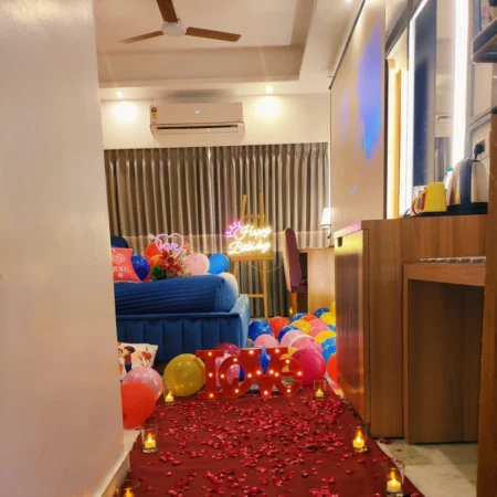 luxury-movie-date-with-bathtub