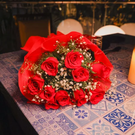 luxury-white-circle-proposal