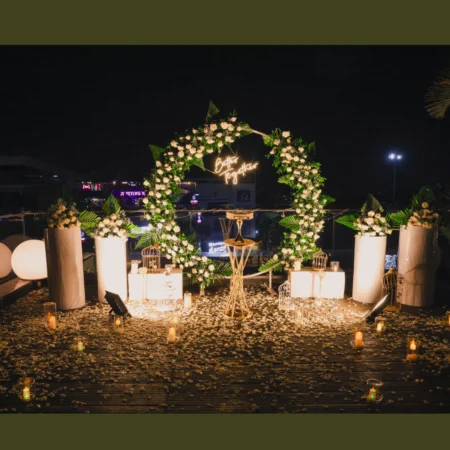 luxury-white-circle-proposal