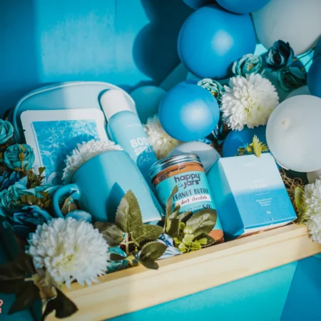 blue-hamper
