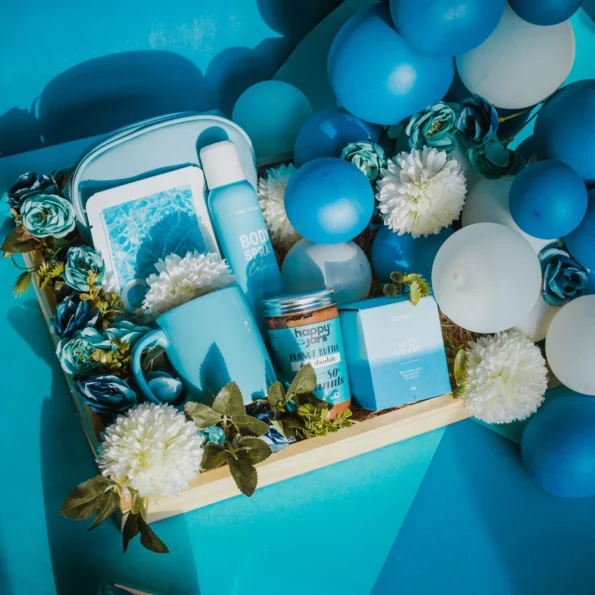 blue-hamper