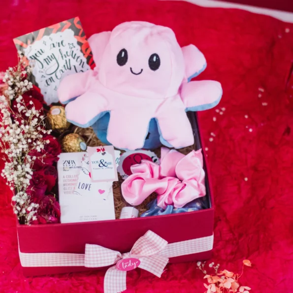 Cuddle and Love Hamper