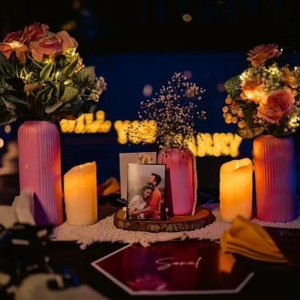 Love Under the Stars- Poolside Dinner