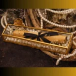 Premium Vintage Scroll