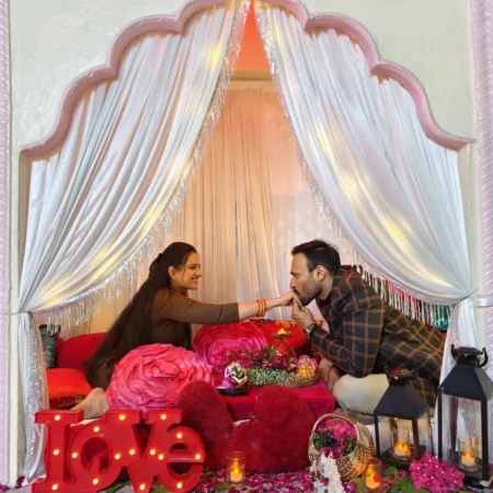 Royal Pardanasheen with Red Carpet