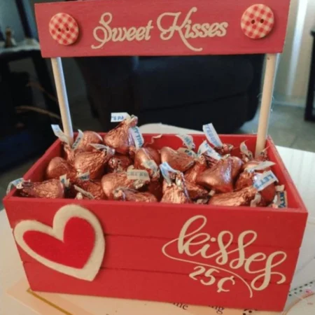 Sweet Kisses Love Crate